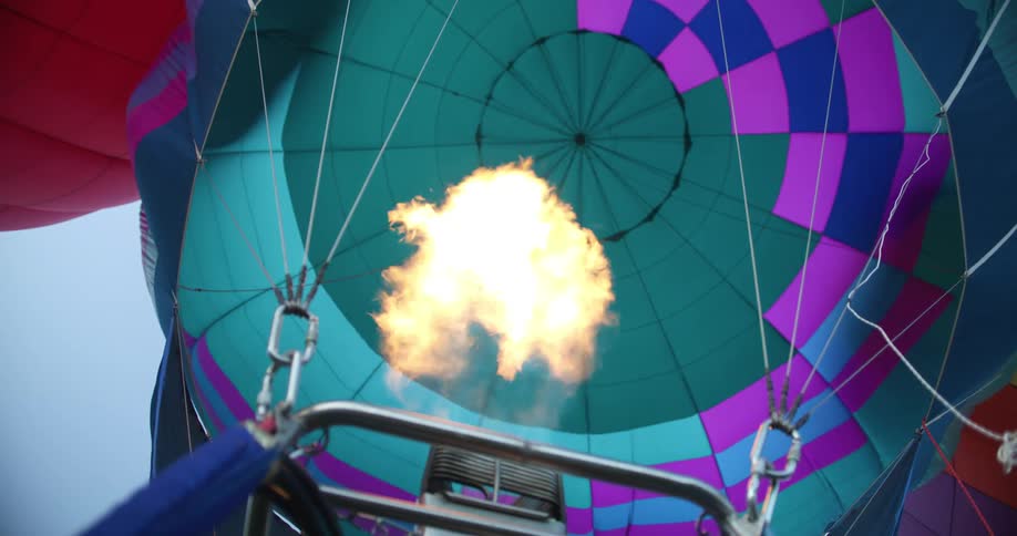 Fire fills the hot air balloon