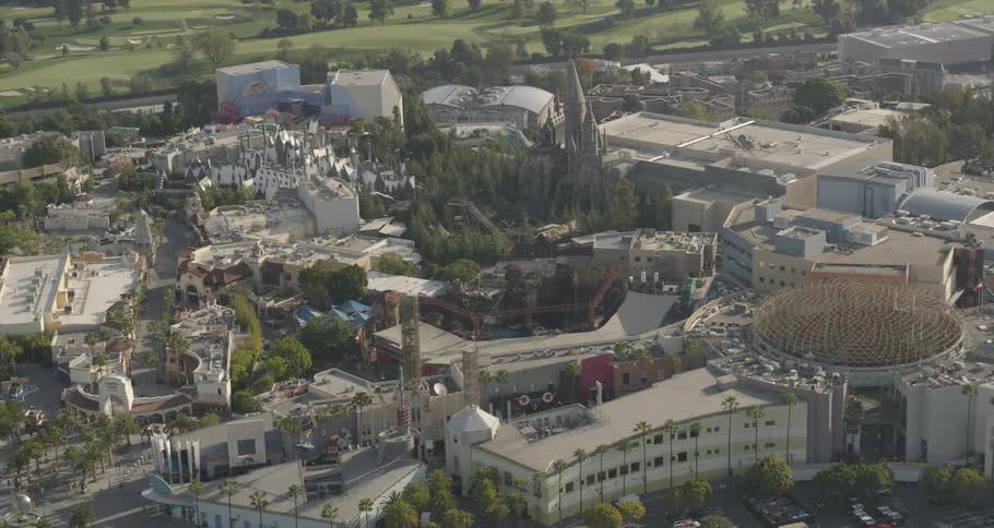 Universal Studios completely deserted during lockdown 2020