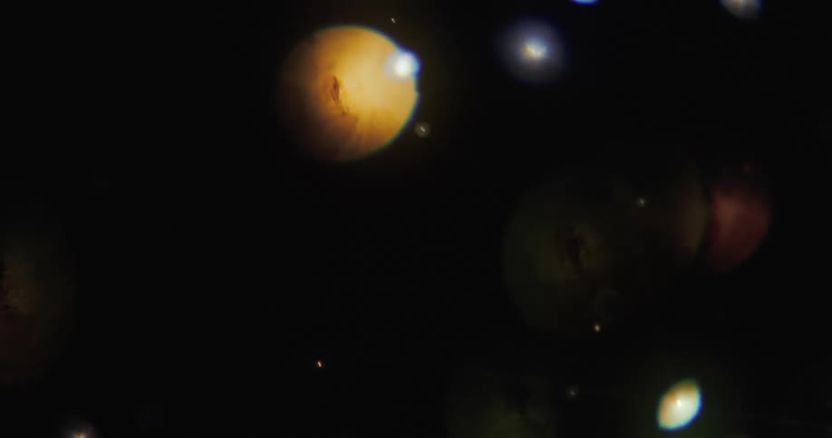 The little sparks of light move in the graphic