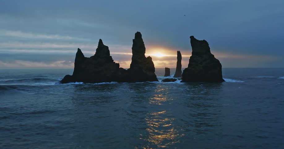 Close up of crags in water