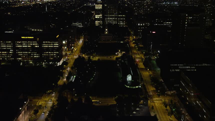 A stunning aerial view of Independence Hall in downtown Philadelphia at night