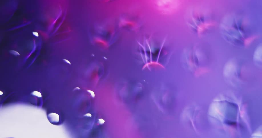 Lightning flows from the small balls