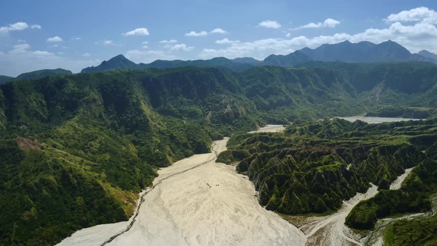 Sand rests in the middle of the mountains