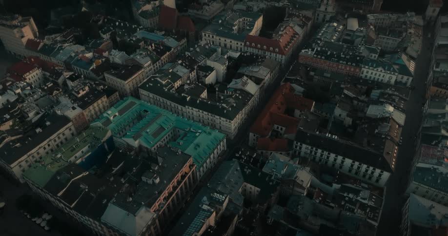 Buildings sit in close proximity in neat blocks in a city
