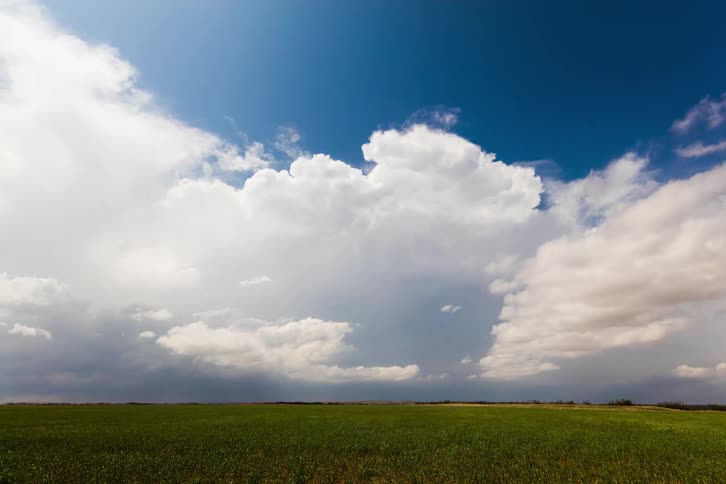 Chasing Tornadoes