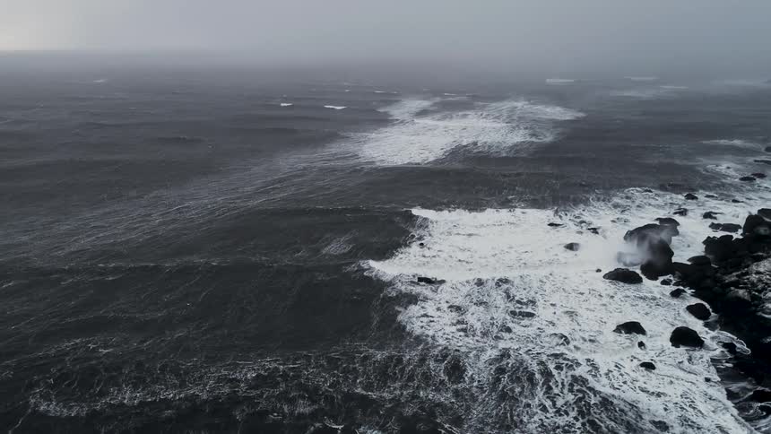A shot of the sea in black in white
