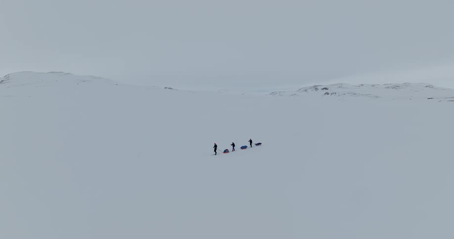 The view is of the arctic area around the day time