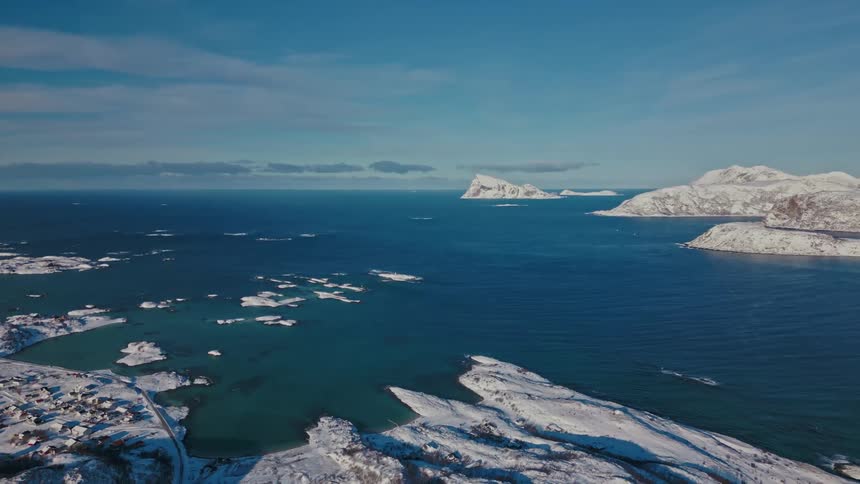 The view is of the arctic area around the winter time