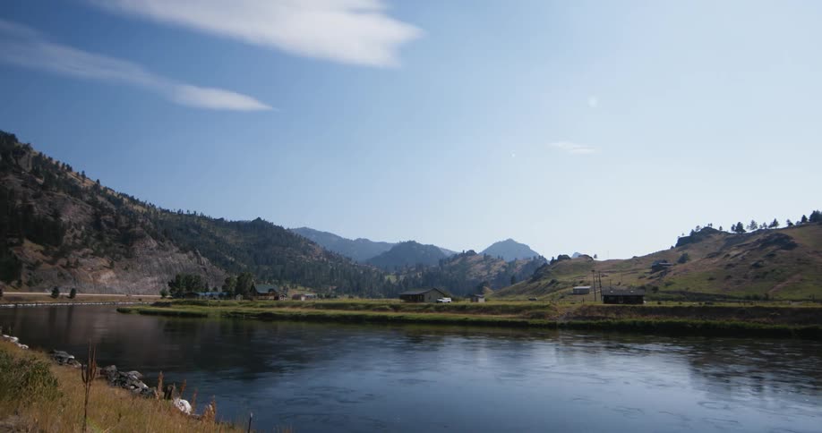 The stream is near the mountains