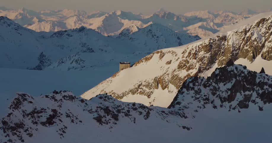 The view is of the arctic area around the winter time