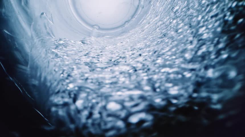 The water rushes in