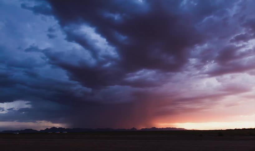 Time lapse of a big thunderstorm growing into darkness