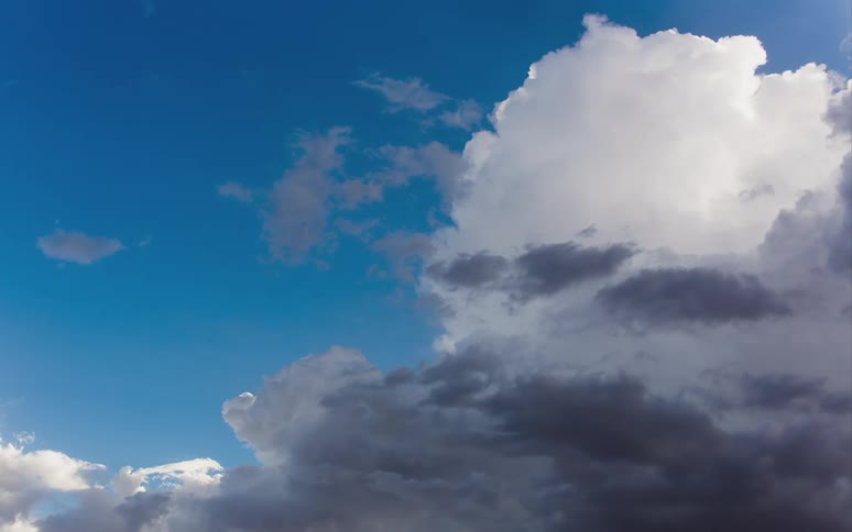 Time lapse of clouds moving