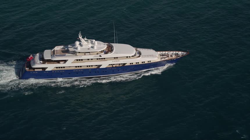 A stunning drone video capturing a yacht cruising along the Atlantic Ocean under the warm Florida sunshine
