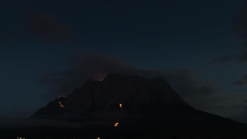 Timelapse of Bergfeuer appearing on the Wetterstein mountain range