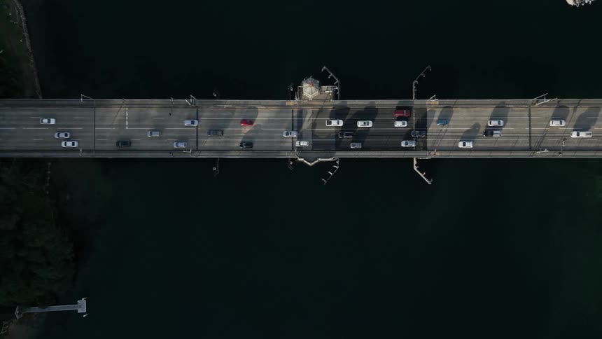 Heavy traffic on a highway bridge