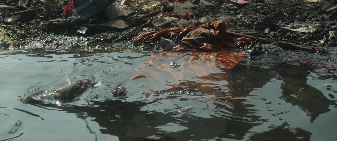 Trash on the coast near the water