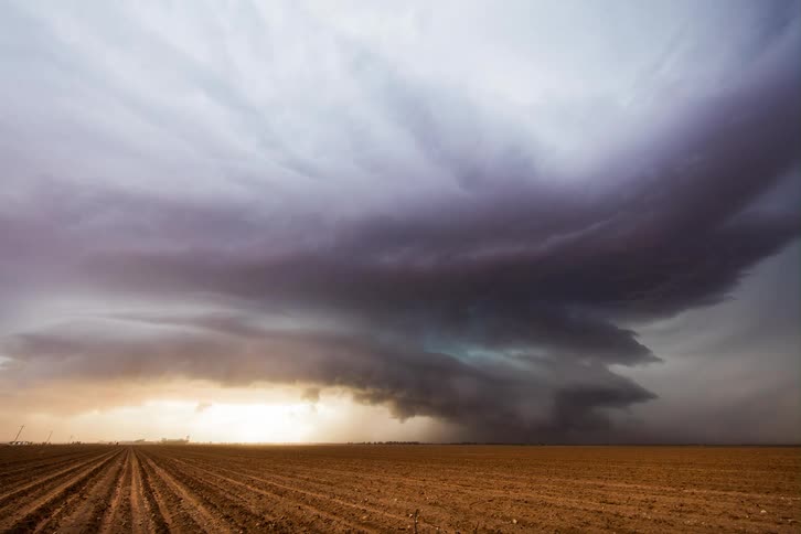Chasing Tornadoes