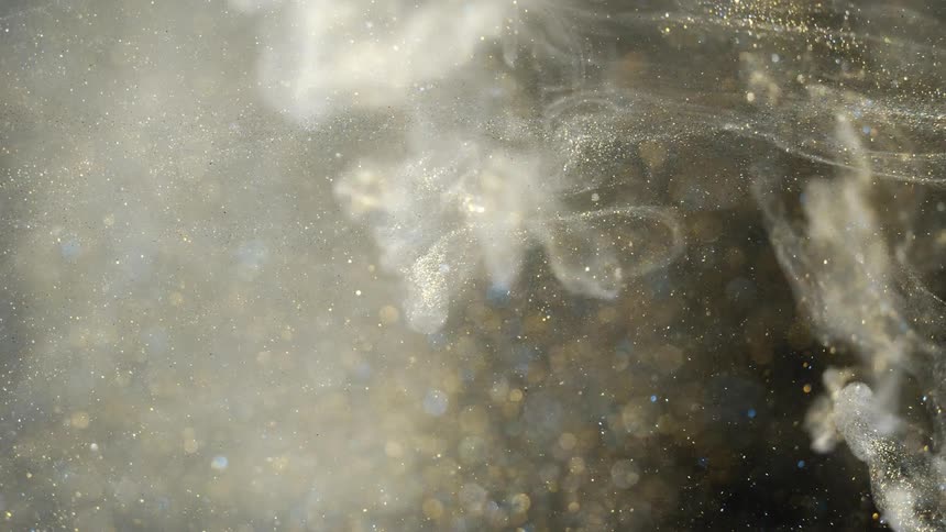 The sparkling smoke moves around