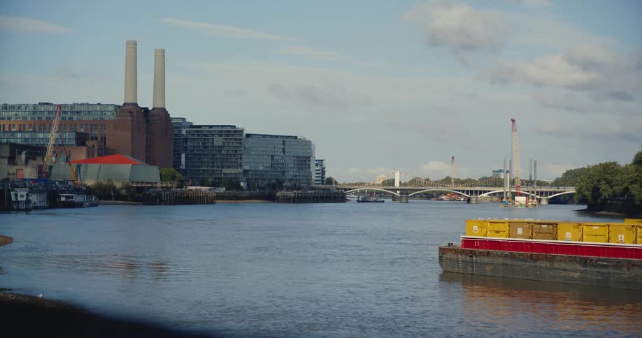 View of the Thames riverbank at Battersea