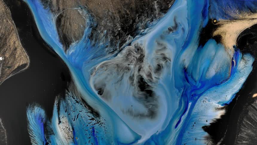 Black hole in the middle of the ocean
