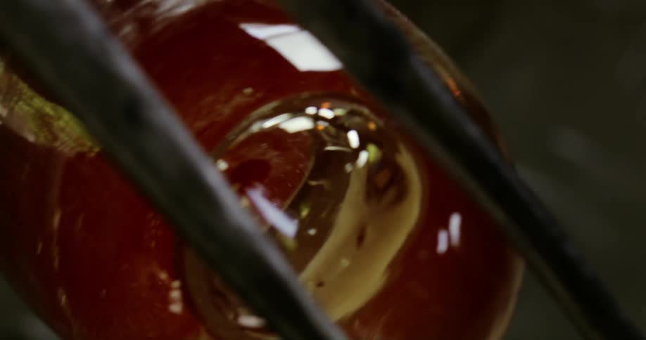 Glass is spinning in the shop