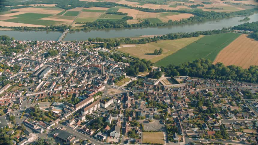 The town sits by the river