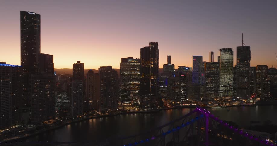 The sun was born in a city with huge properties that face the coast