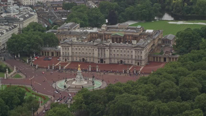 Aerial view of buckingham palace in london