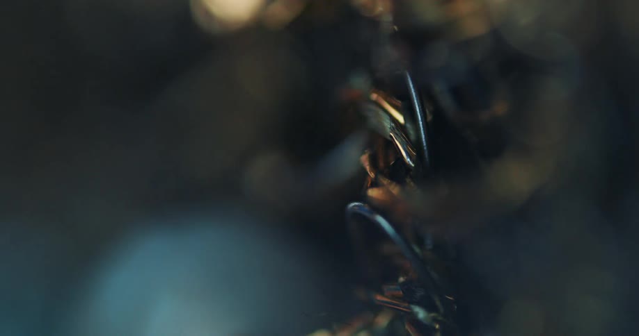 Light passes over interconnected metal pieces