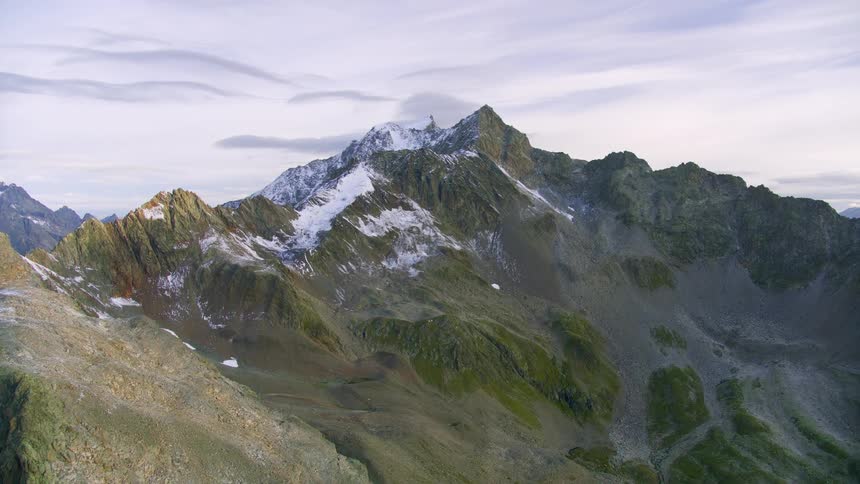 Peak of mountains during the day
