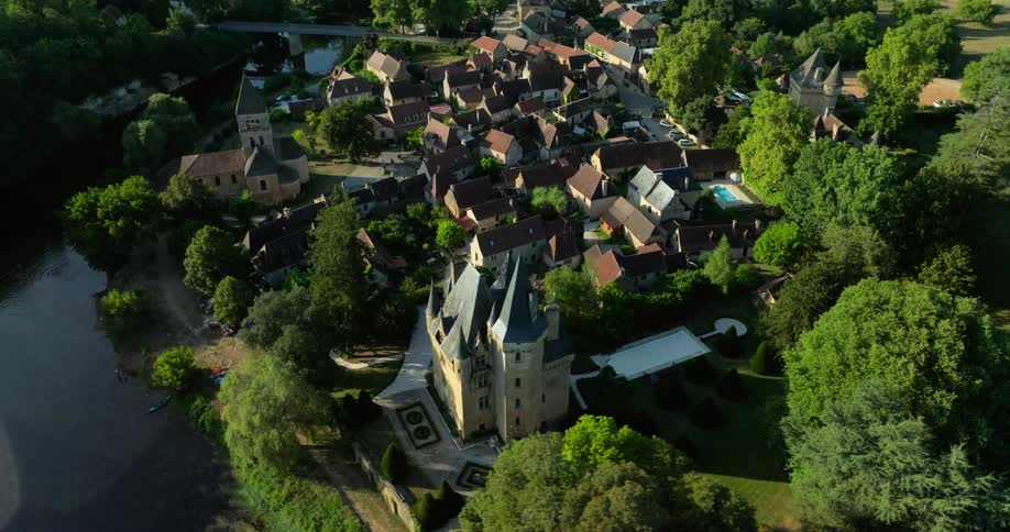 The small town has homes by the forest