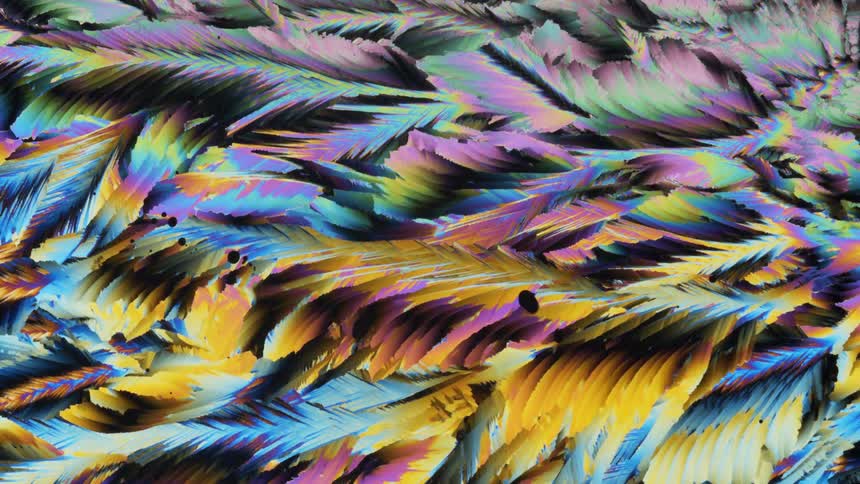 Fast forming urea micro crystals appearing