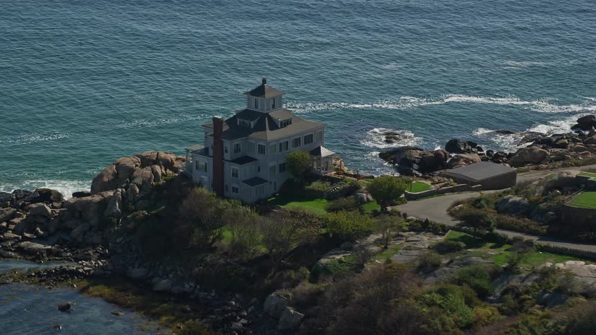 Mansion by the sea on a peninsula
