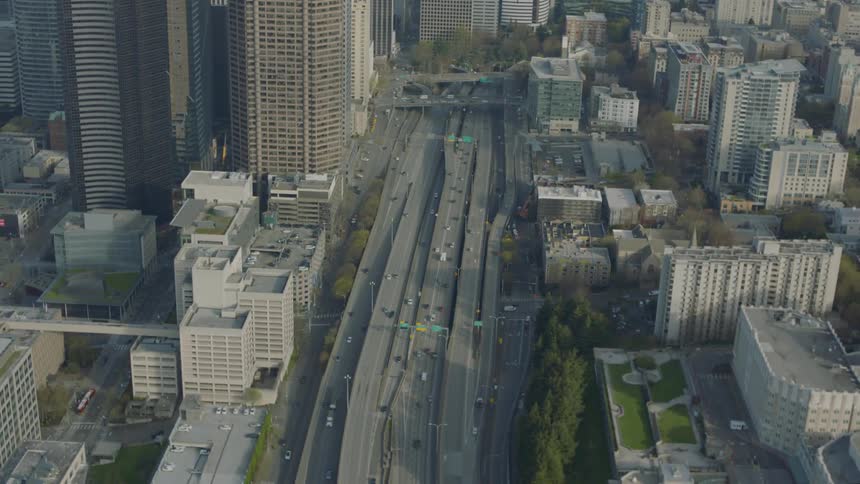 Aerial view of a expressway in the middle of a city