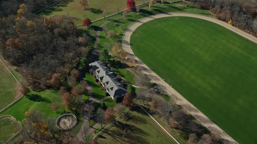 The rural area has homes with big yards
