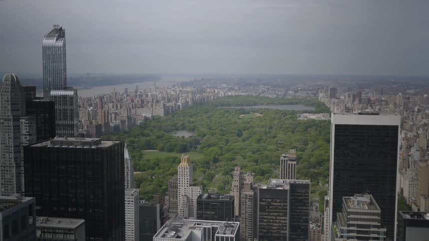 A large park sits in the center of this city
