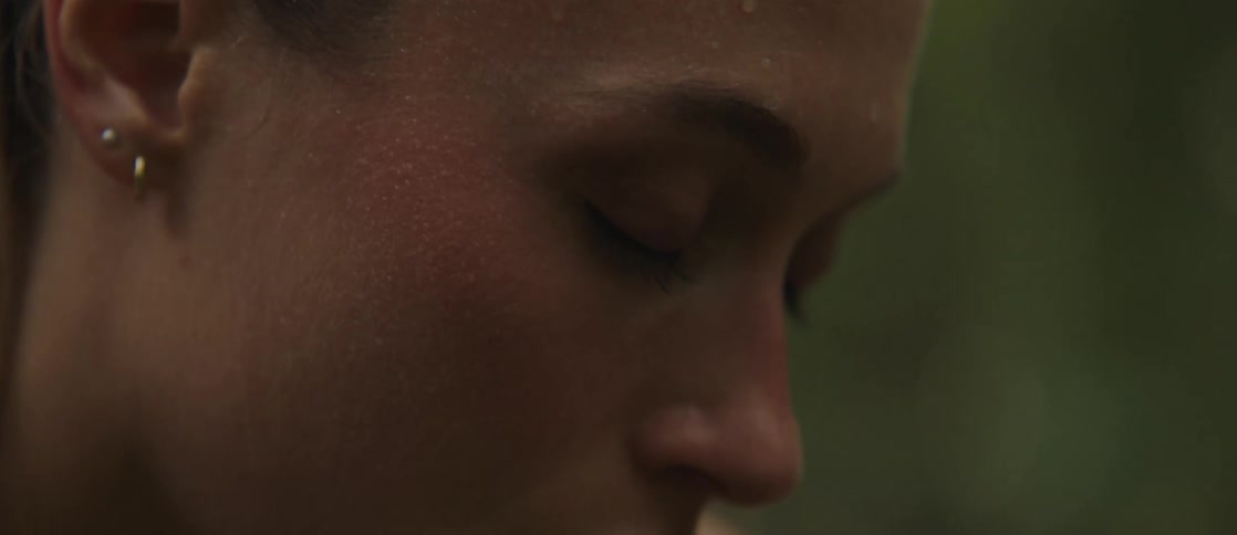 A close up clip of a ladys face