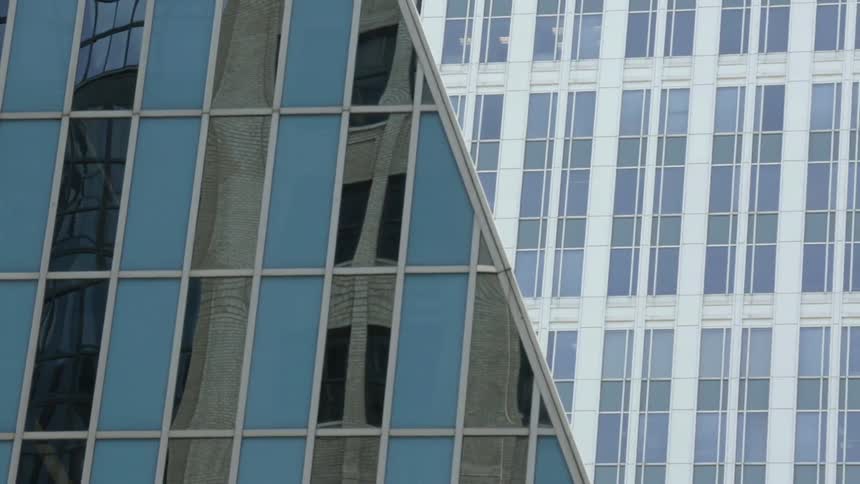 Tall buildings have many windows