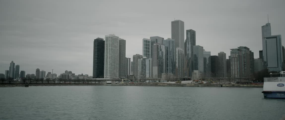 A city on a cloudy day