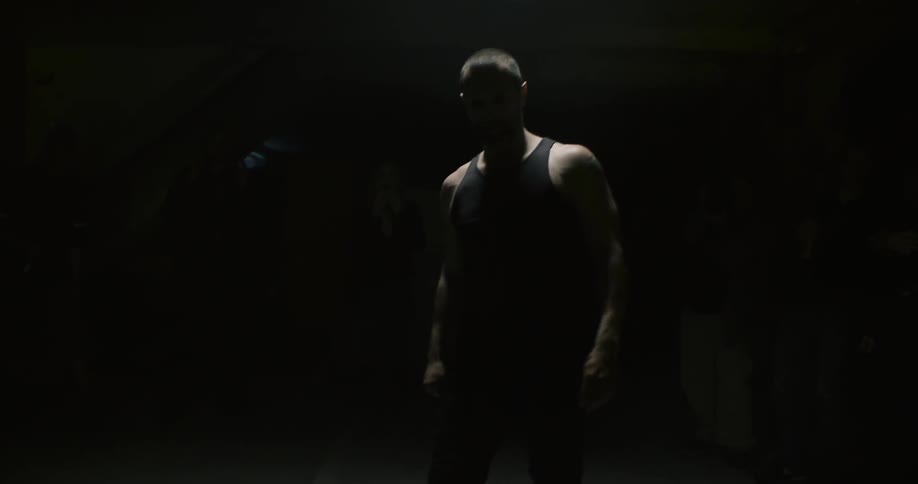 A man gets punched out straight to the floor
