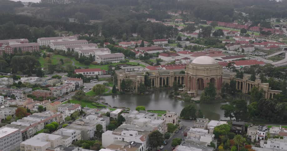 Aerial view of the palace of fine arts theater and reflecting pool in san francisco on a hazy day