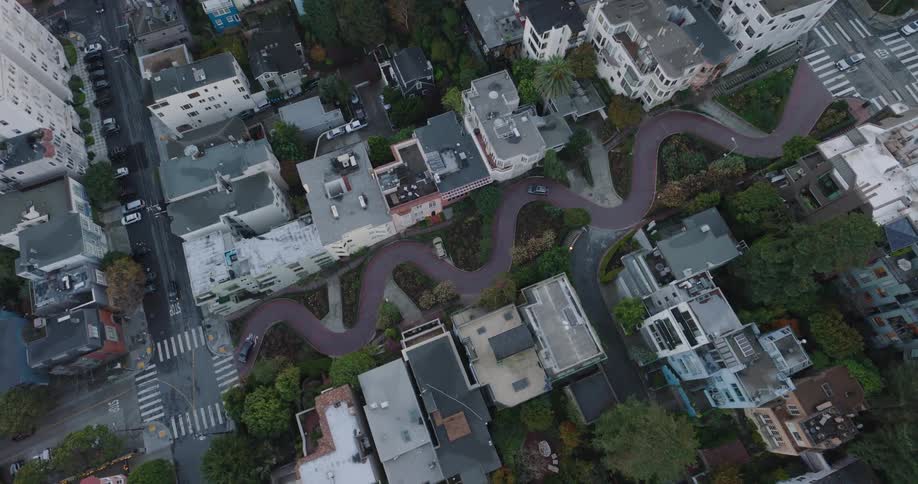 Aerial view of lombard street in san francisco