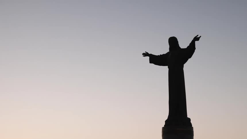 A clip of the statue of rio de janeiro