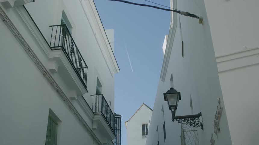 The apartments have a terrace on the second floor
