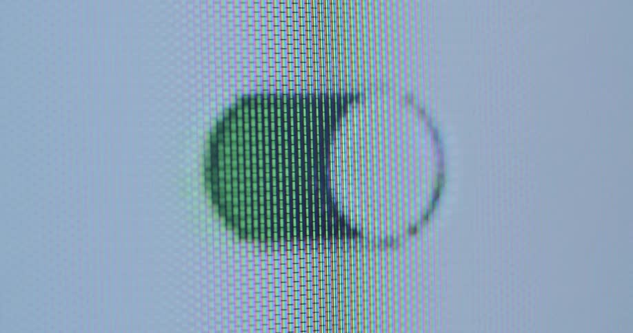 A person presses or slides the green activation button on the touch screen with pointer or index finger in order to start or activate a function of the OS or operating system