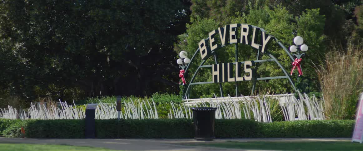 Beverly hills sign in a park