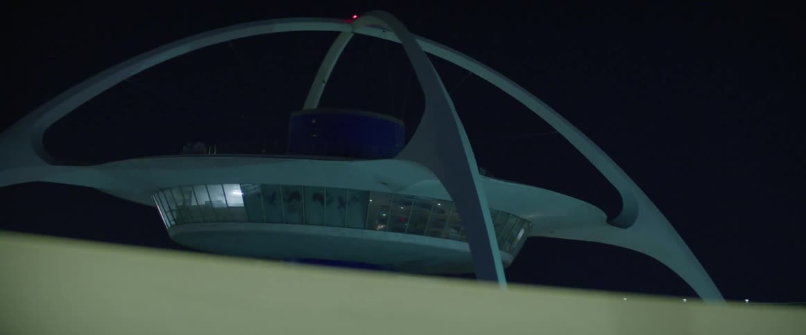 A radio control tower is in the airport