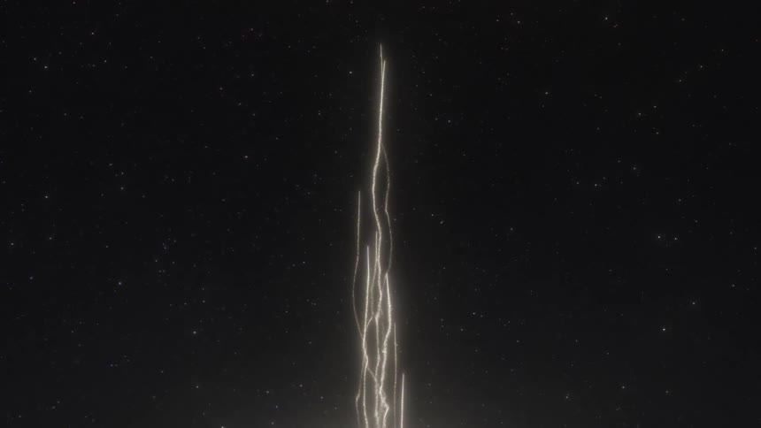 Roots in the form of abstract moving lights