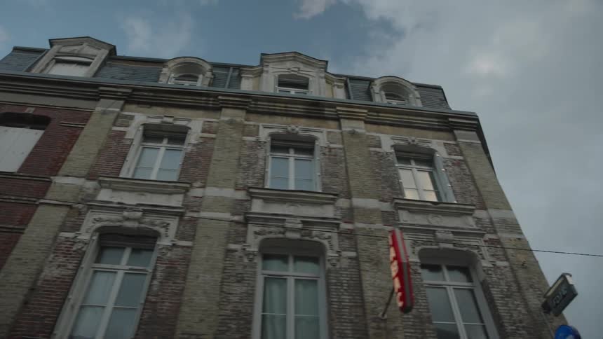 A clip of a building